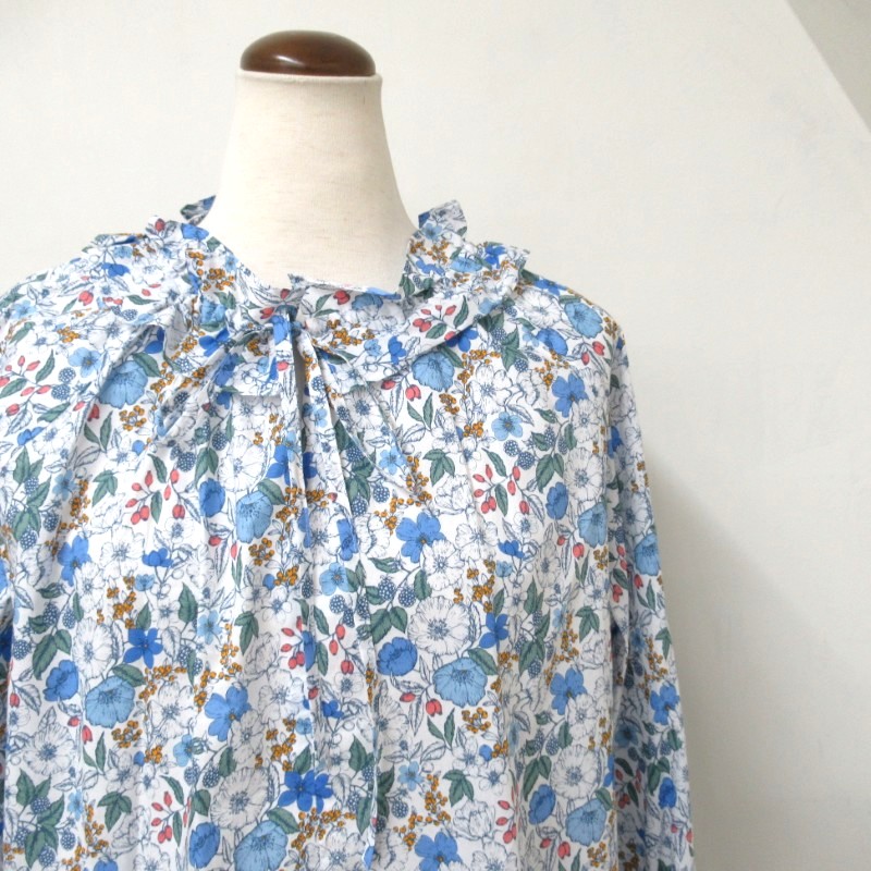 amherst LIBERTフリルギャザーブラウス /BL4 【日本製】